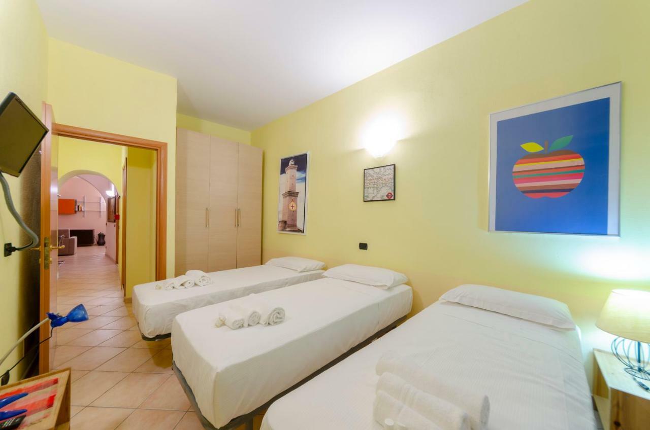 Joivy Warm Family Apt Near Porto Antico Apartment Генуа Екстериор снимка