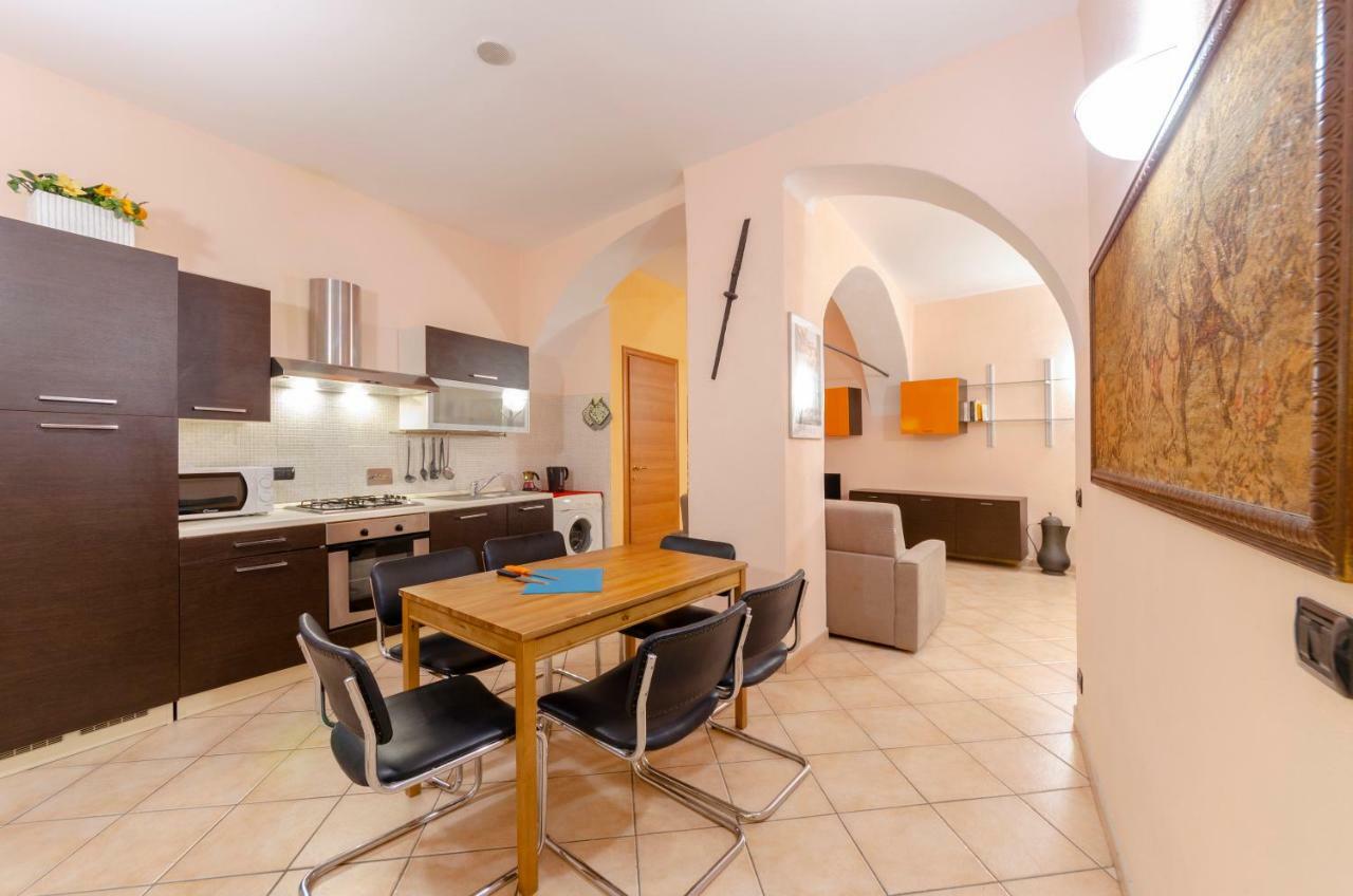 Joivy Warm Family Apt Near Porto Antico Apartment Генуа Екстериор снимка