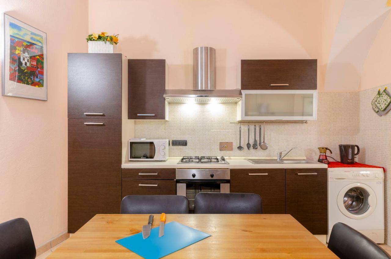 Joivy Warm Family Apt Near Porto Antico Apartment Генуа Екстериор снимка