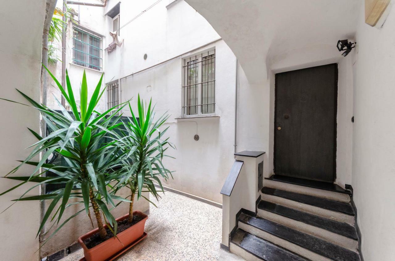 Joivy Warm Family Apt Near Porto Antico Apartment Генуа Екстериор снимка